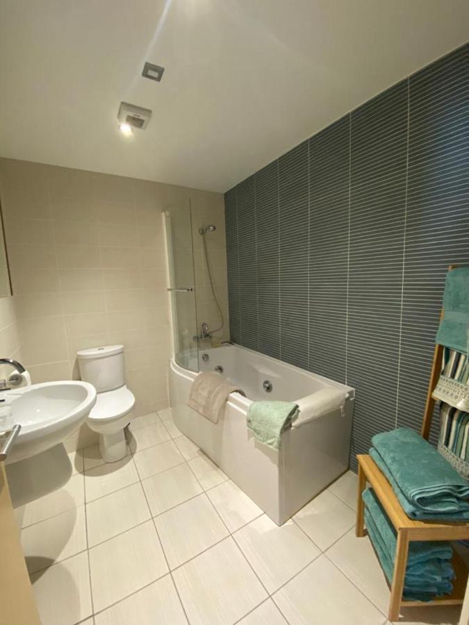 Cosy 3 Bedroom Apartment In Central Portrush With Sea Views Dış mekan fotoğraf