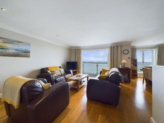 Cosy 3 Bedroom Apartment In Central Portrush With Sea Views Dış mekan fotoğraf